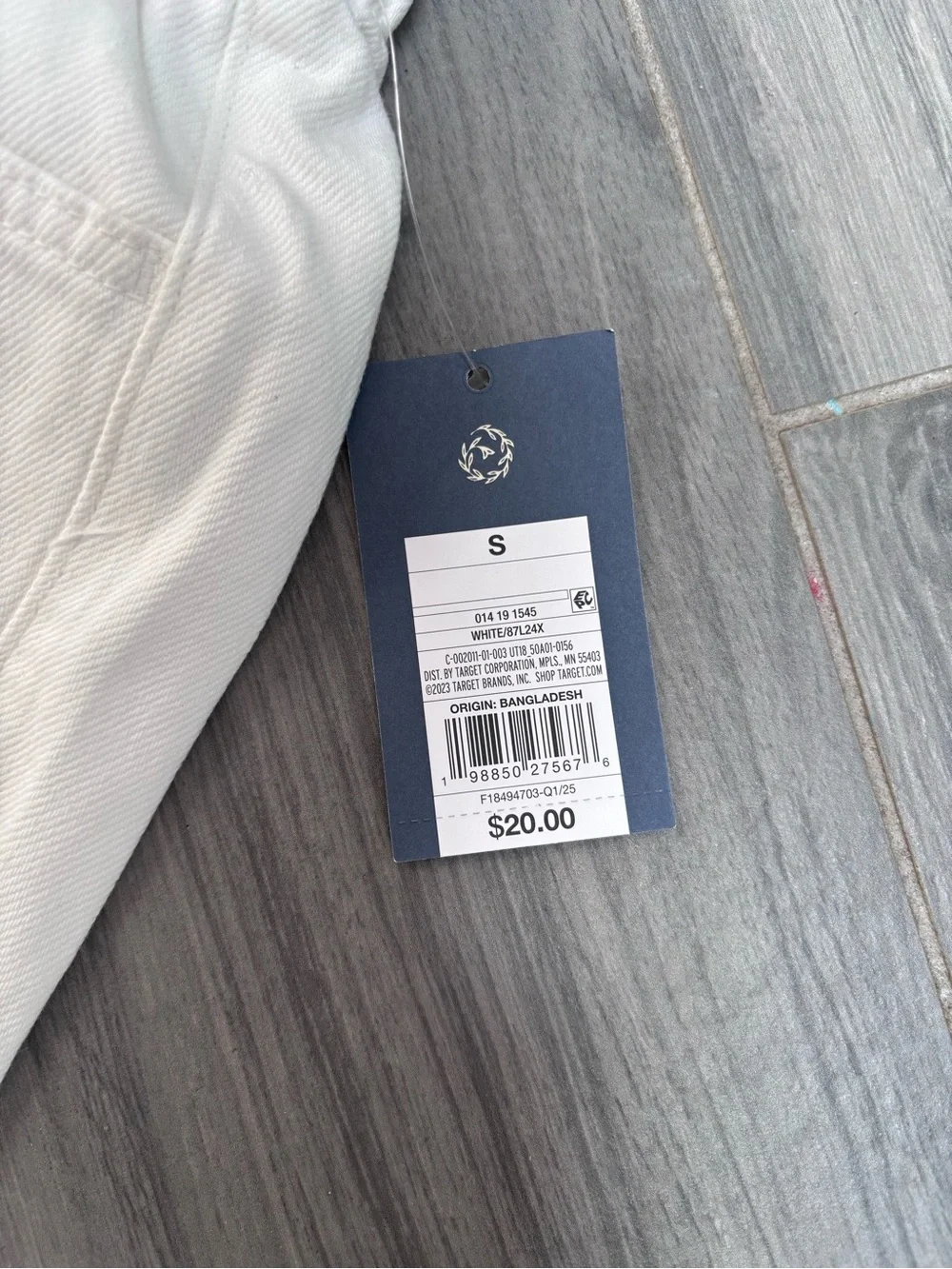 Small White Jean Shorts - Picture 3 of 3